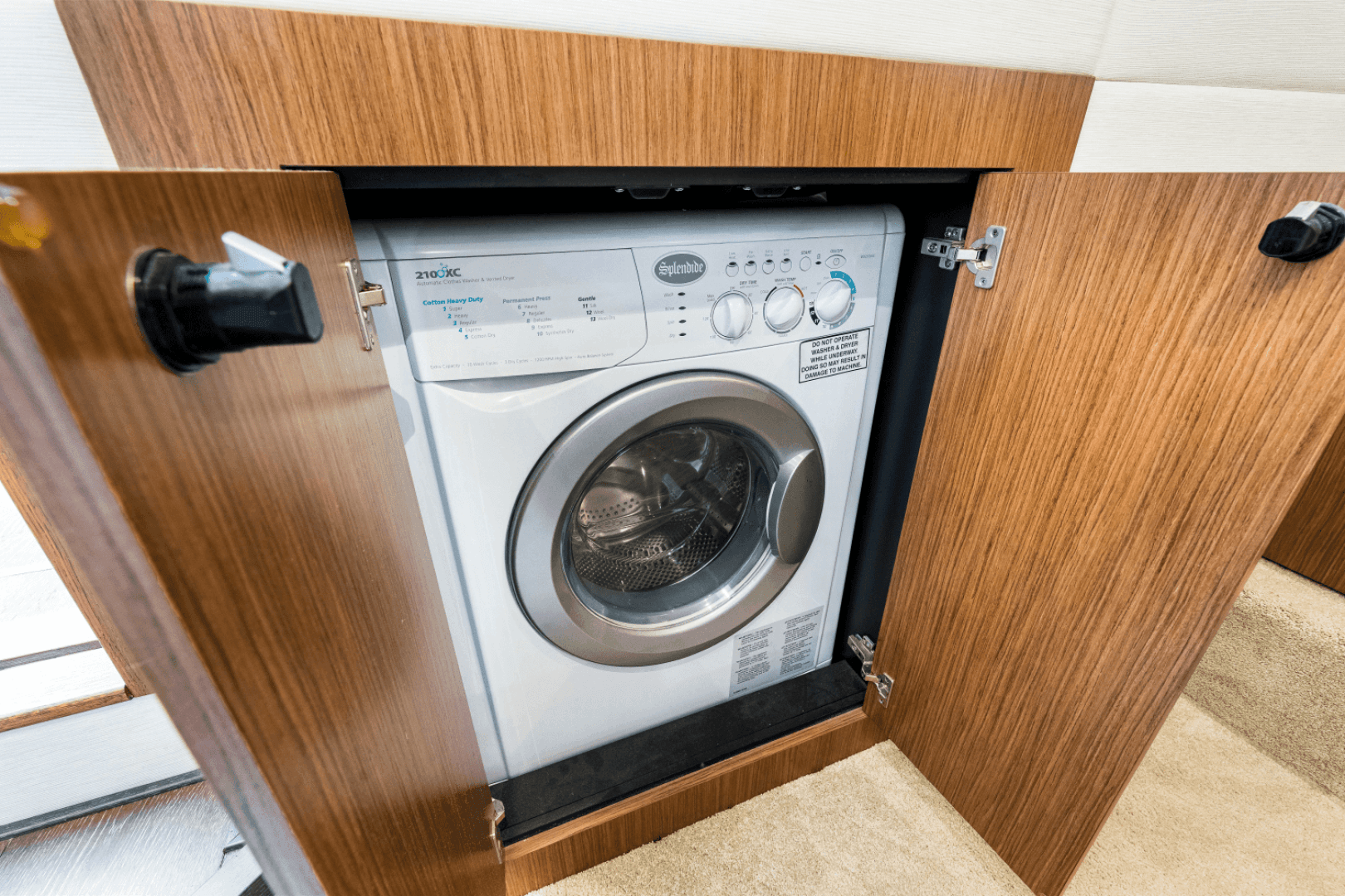 2017 Sea Ray 510 SUNDANCER