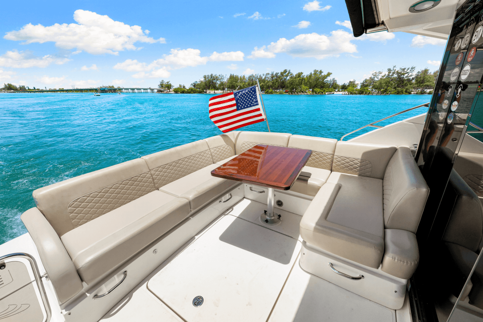 2017 Sea Ray 510 SUNDANCER