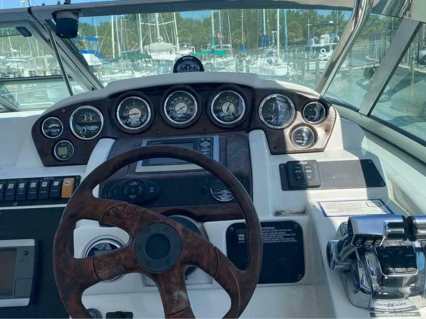 2006 Crownline 340 CR