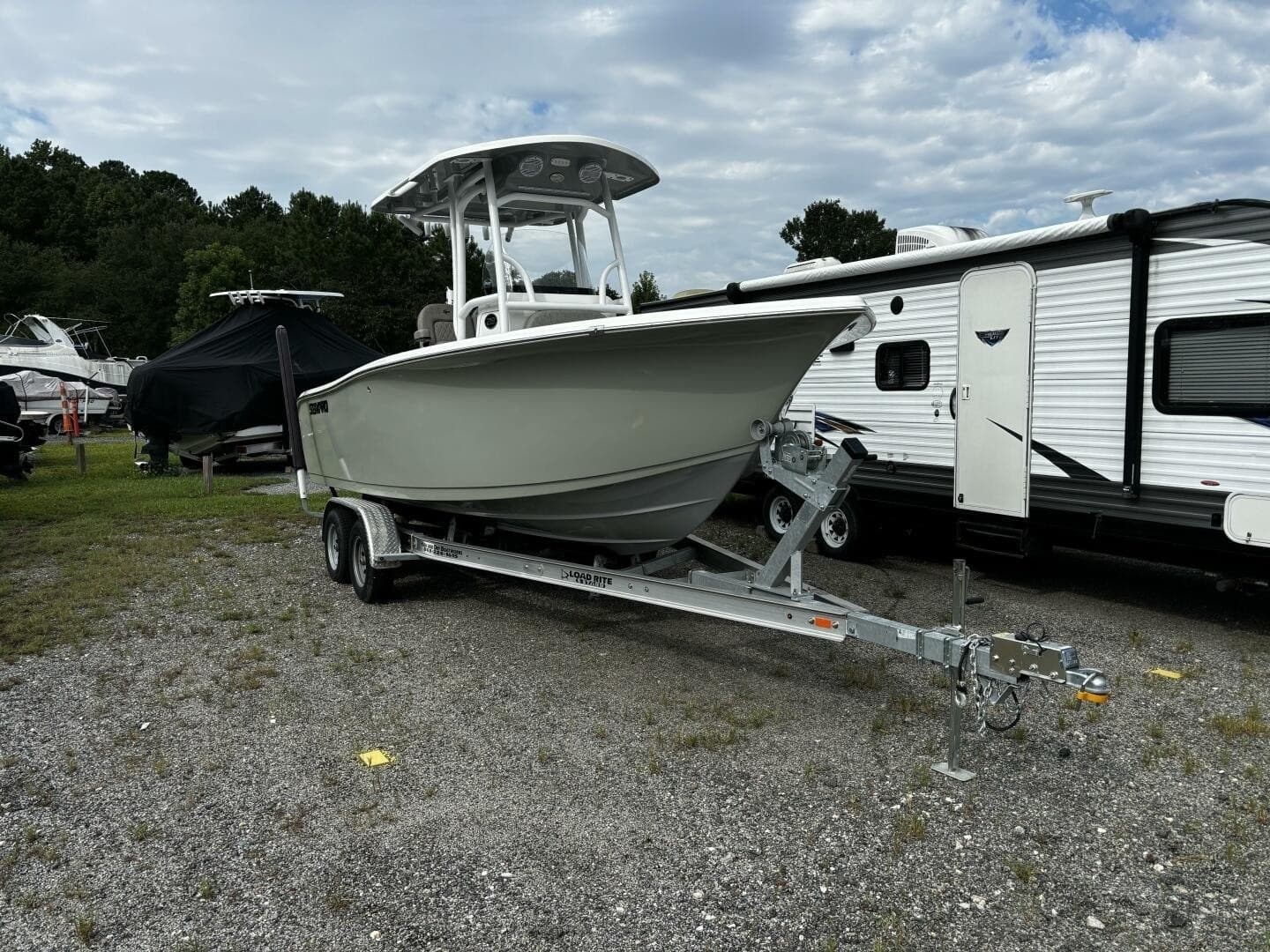 2022 Sea Pro 219 Center Console