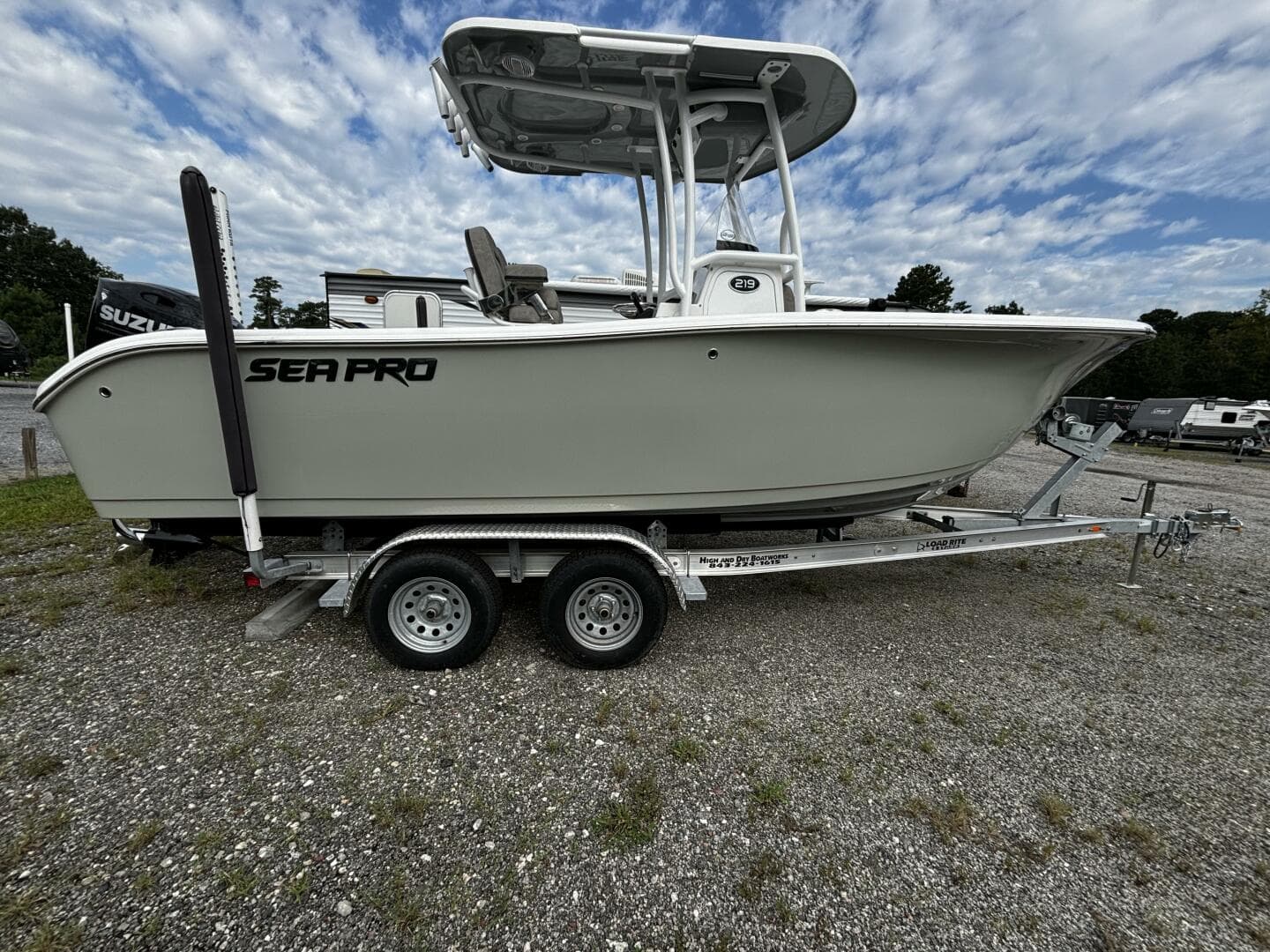 2022 Sea Pro 219 Deep V