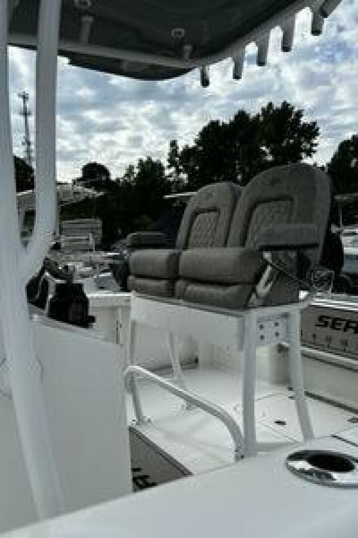 2022 Sea Pro 219 Center Console