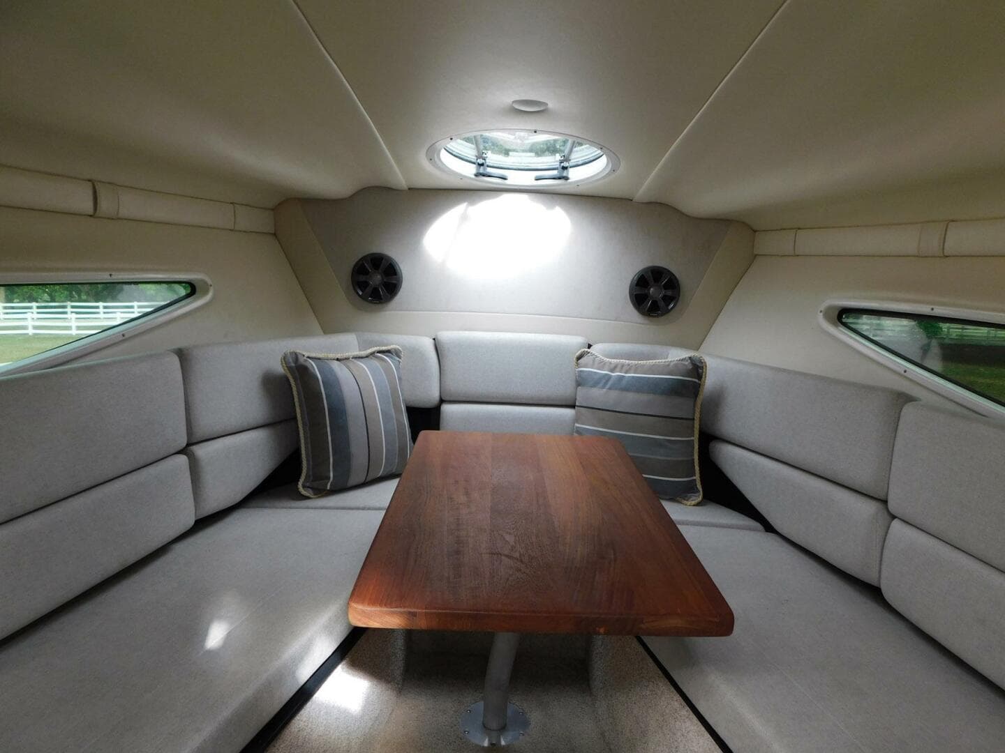 2018 Regal 26 Express