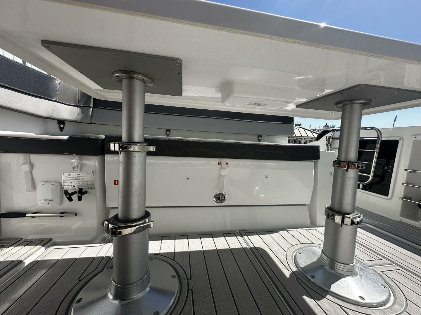 2024 Jeanneau 9.0 Leader