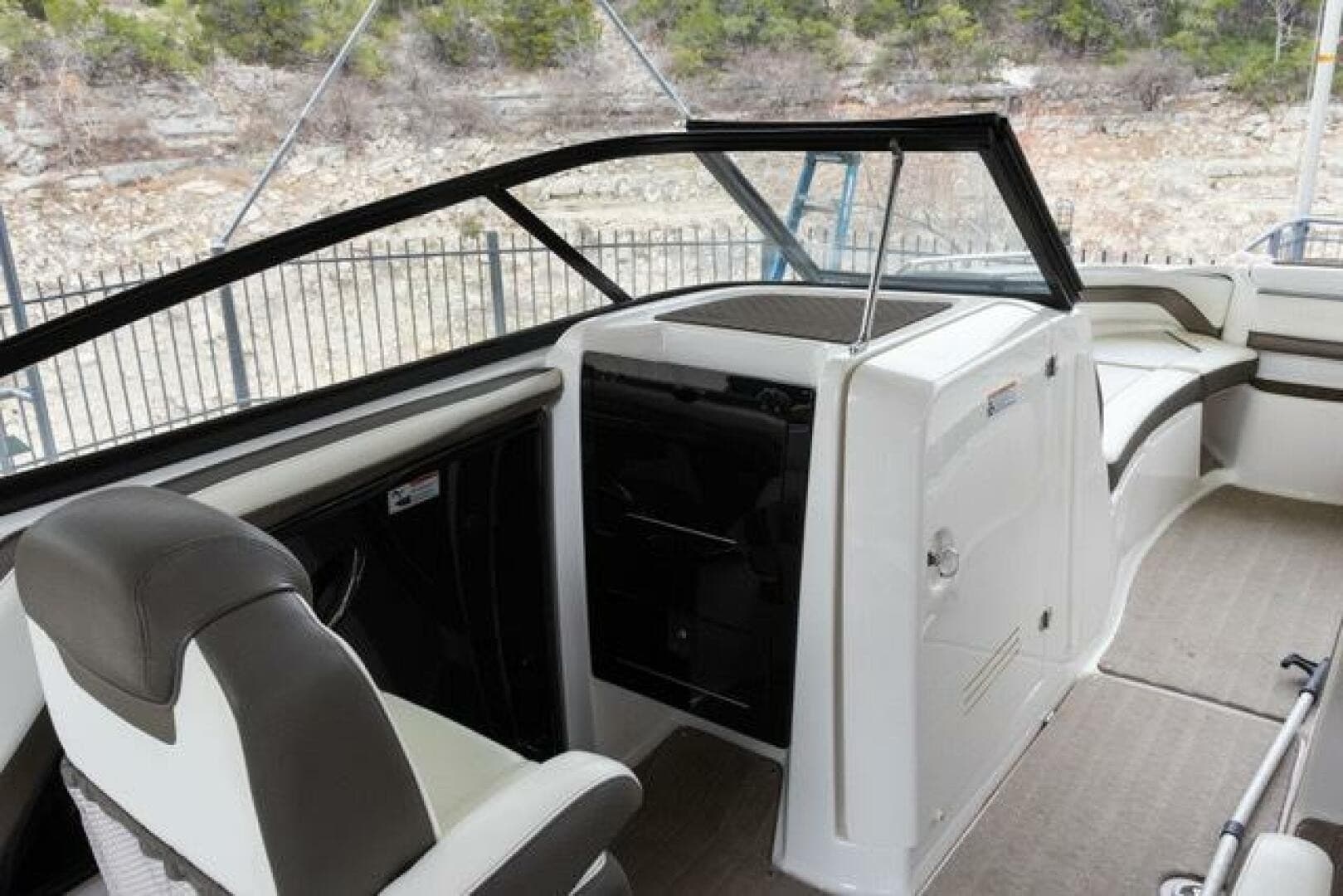 2016 Yamaha Boats 242 Limited S E-Series