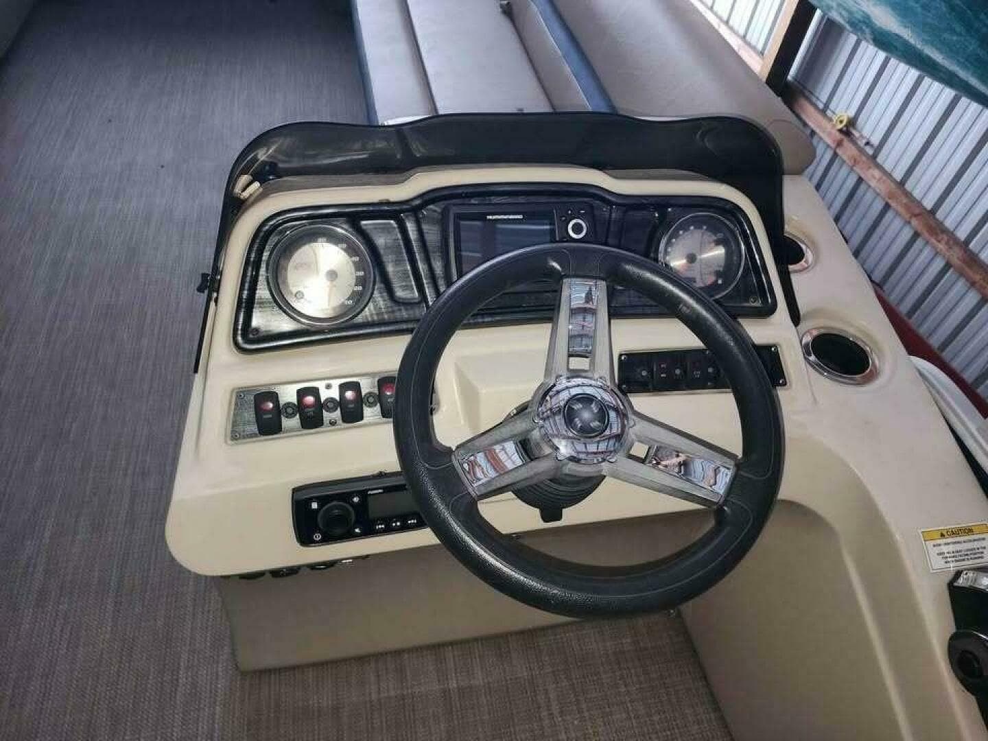 2021 Sweetwater 2286 C