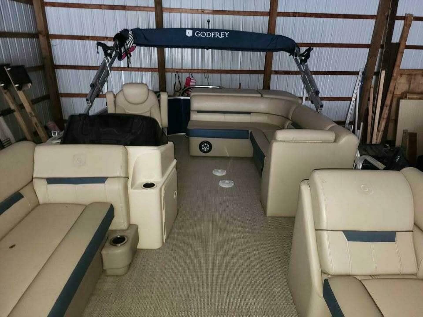 2021 Sweetwater 2286 C