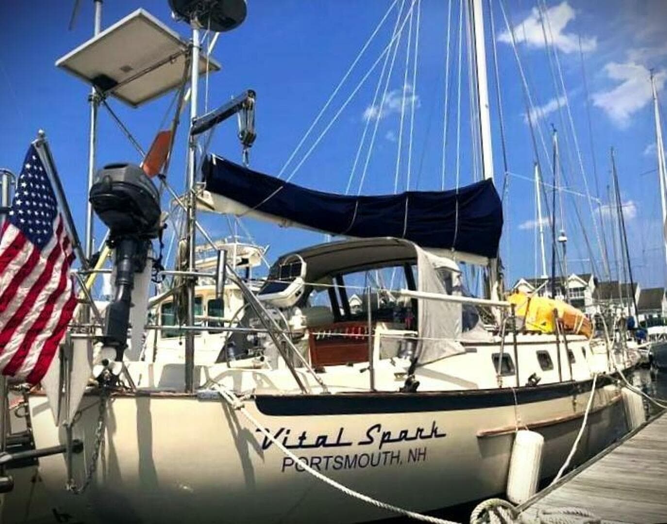 1995 Pacific Seacraft 37