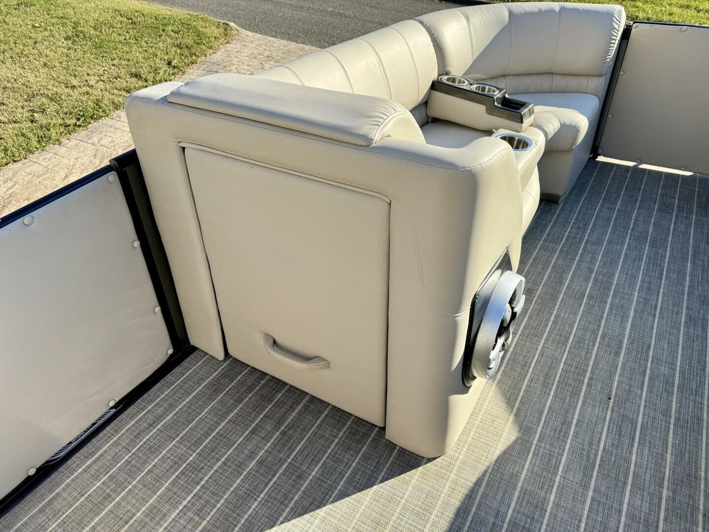 2016 Harris Grand Mariner 250 SLEC Tritoon