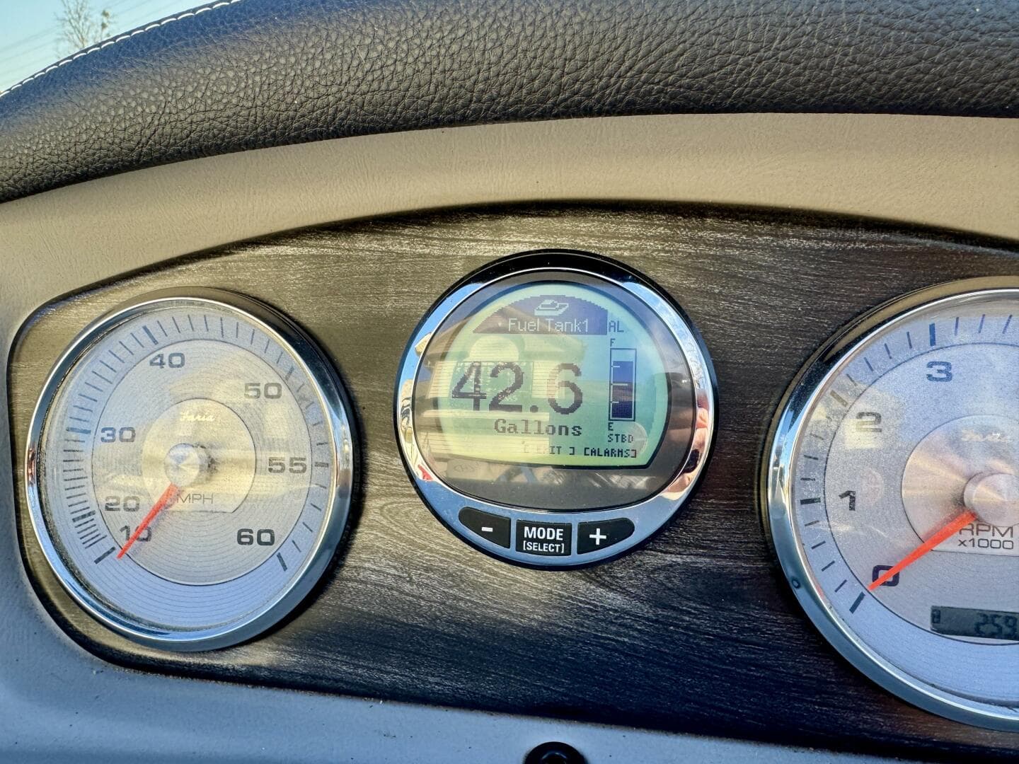 2016 Harris Grand Mariner 250 SLEC Tritoon