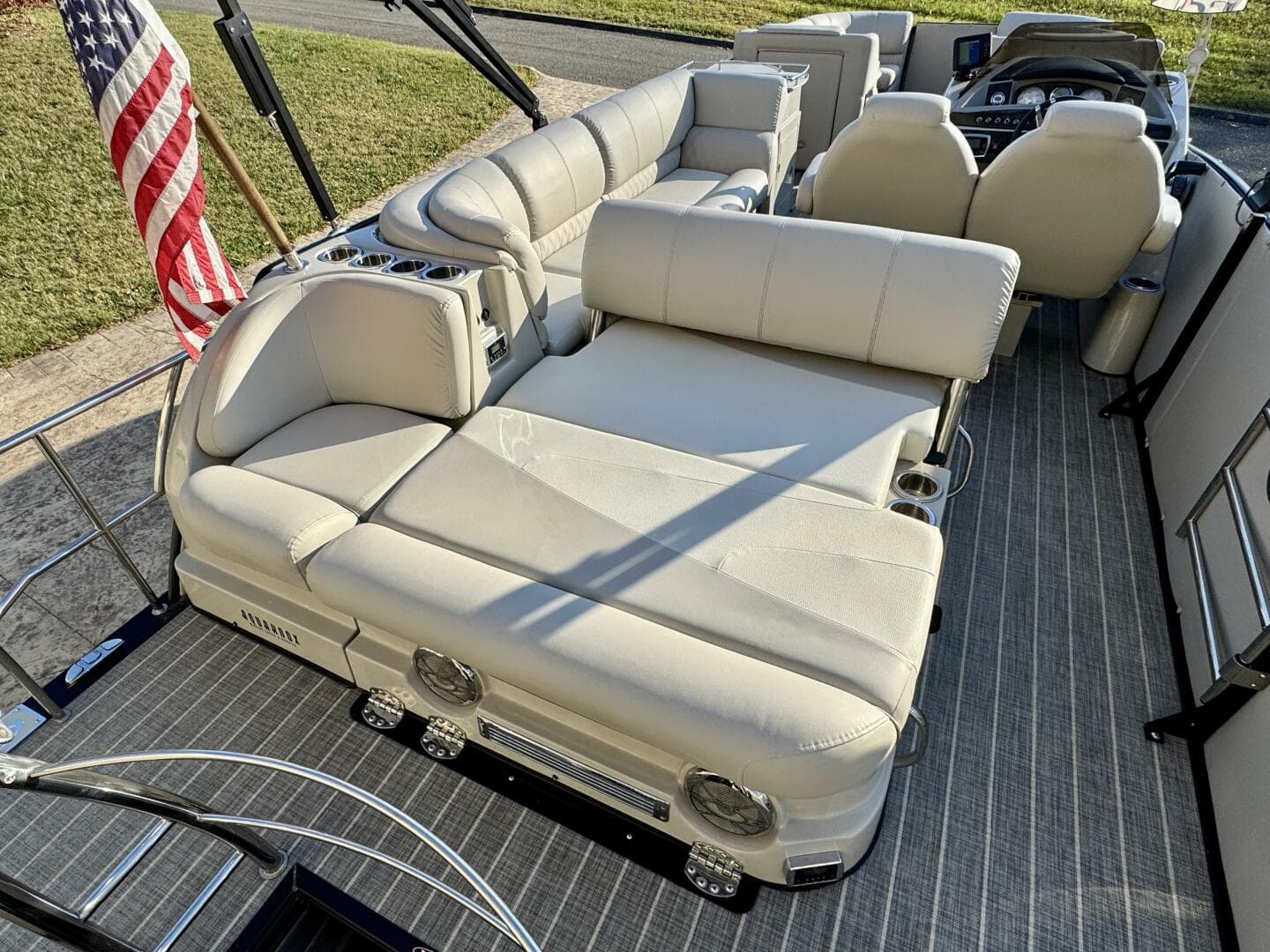 2016 Harris Grand Mariner 250 SLEC Tritoon