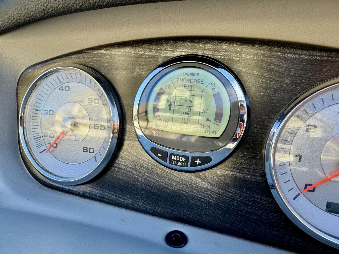 2016 Harris Grand Mariner 250 SLEC Tritoon