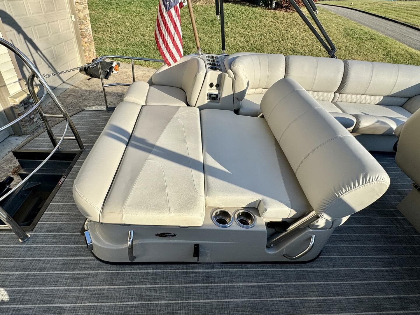 2016 Harris Grand Mariner 250 SLEC Tritoon