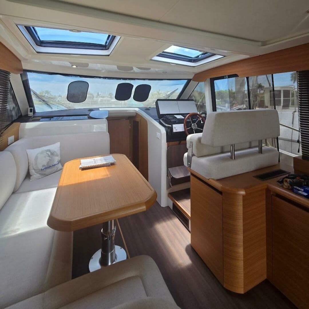 2022 Greenline 39 Hybrid