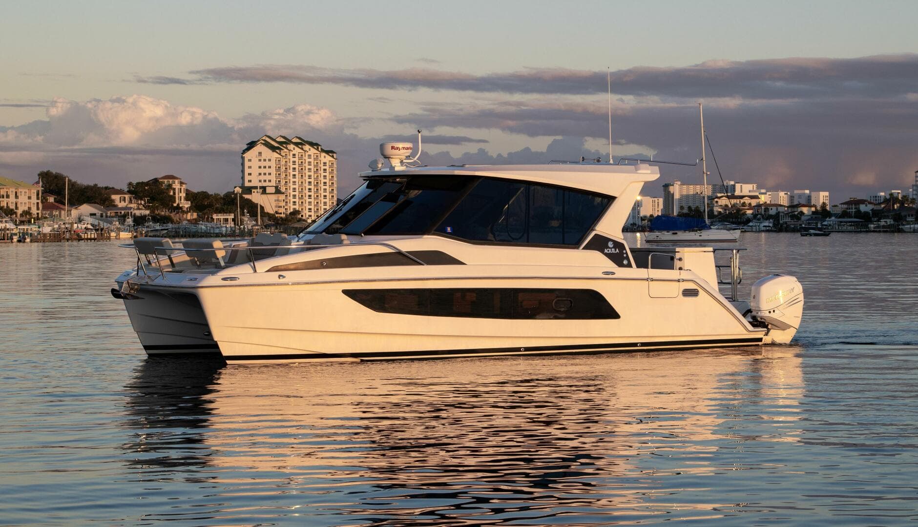 2018 36 Aquila 36 Power Cat Katz Azz Profile