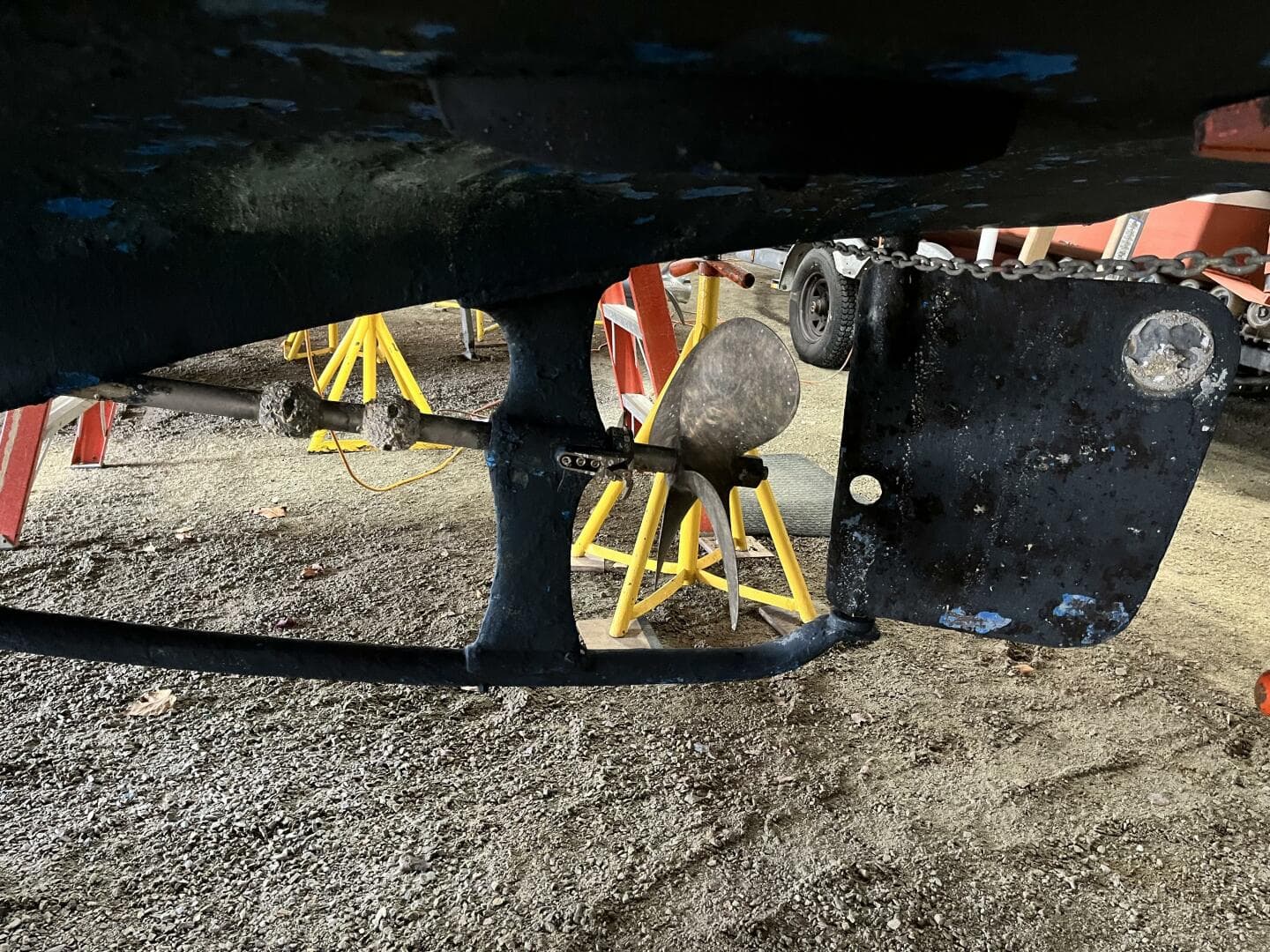 DASH Rudder, prop, skeg