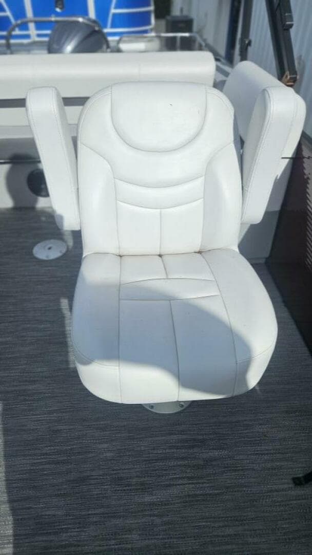 2024 Godfrey Sweetwater 2286