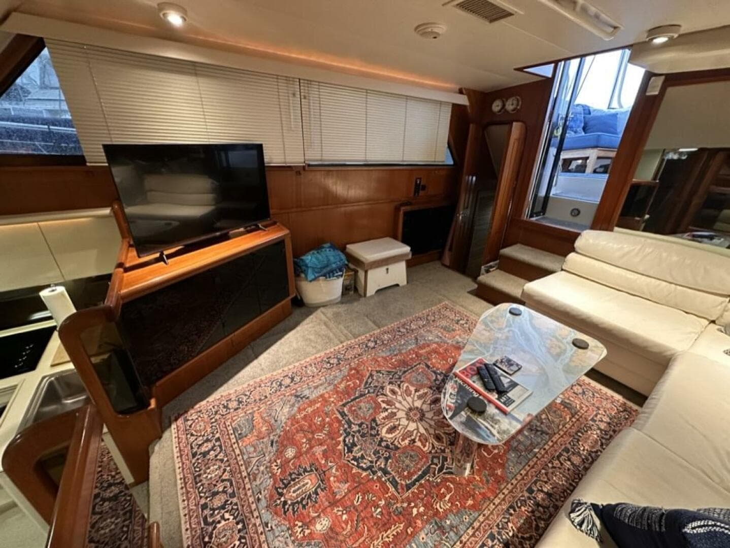 1989 Viking 44 Motor Yacht