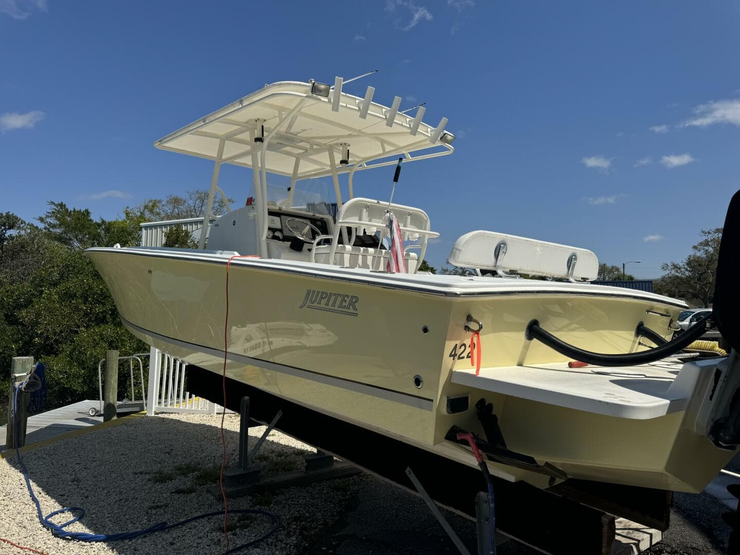 2006 Jupiter 31 CC Forward Seating