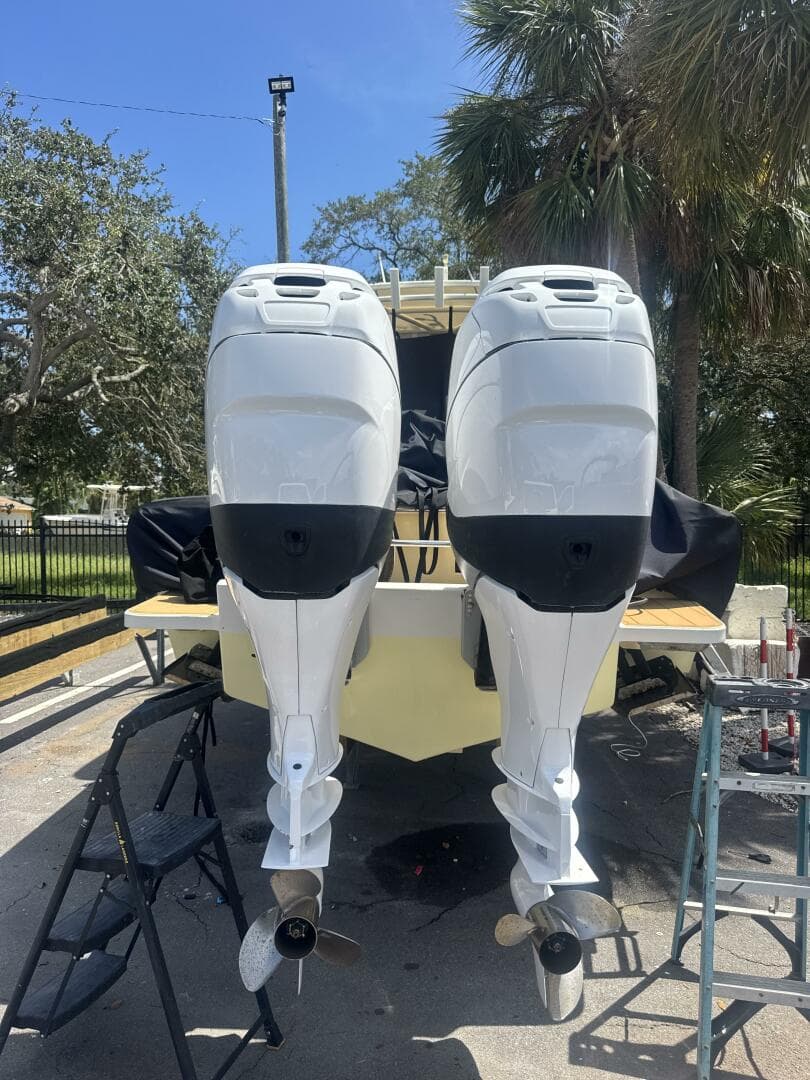 2006 Jupiter 31 CC Forward Seating