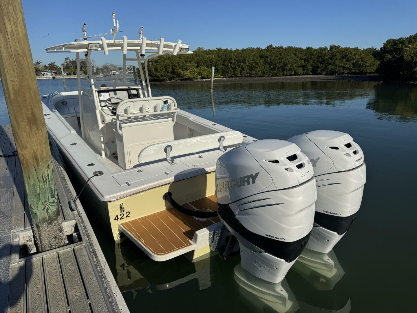 2006 Jupiter 31 CC Forward Seating