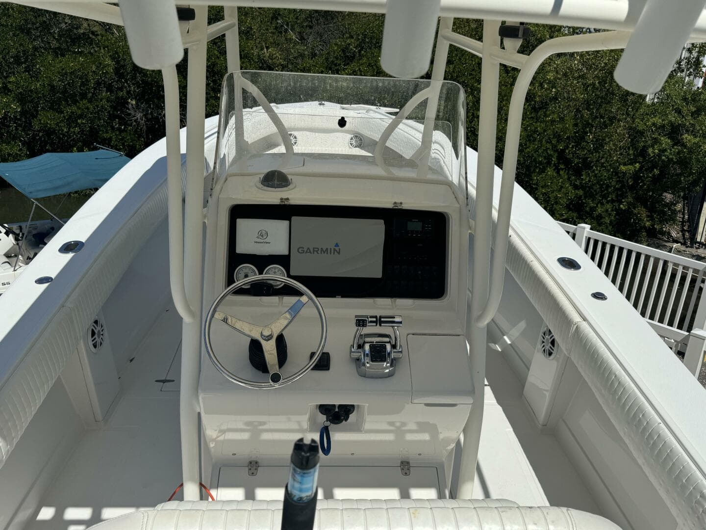 2006 Jupiter 31 CC Forward Seating
