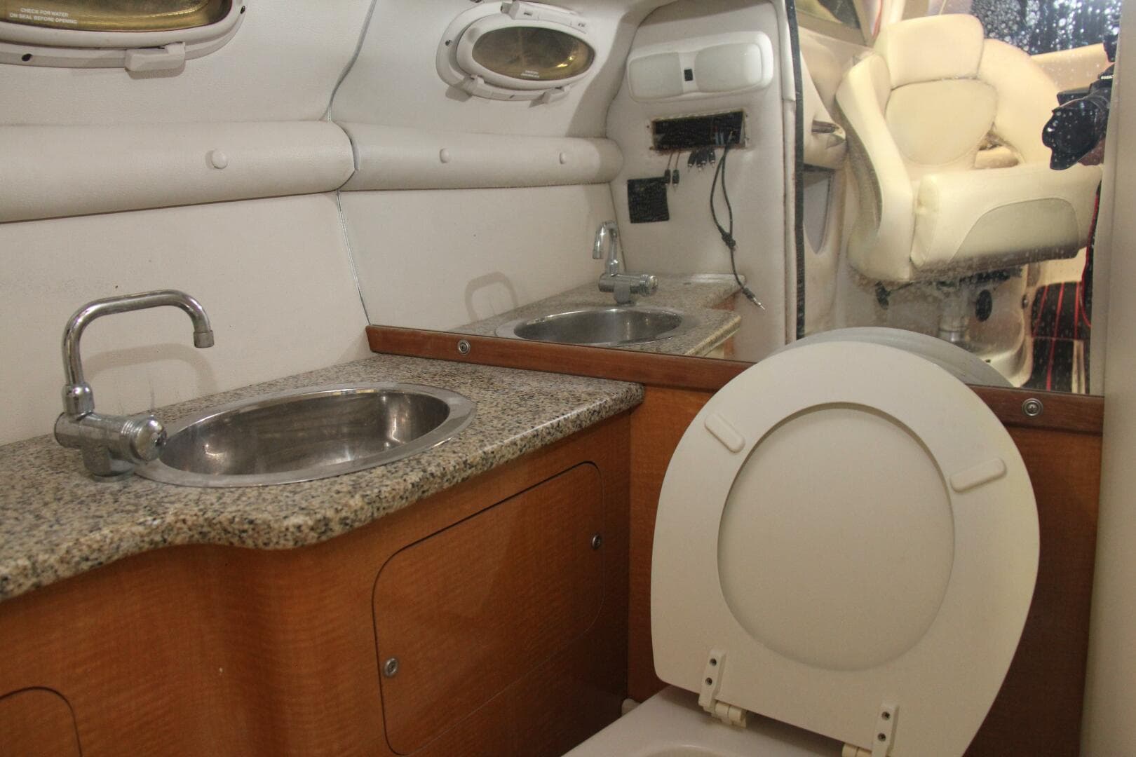 2006 Chaparral 256 SSi