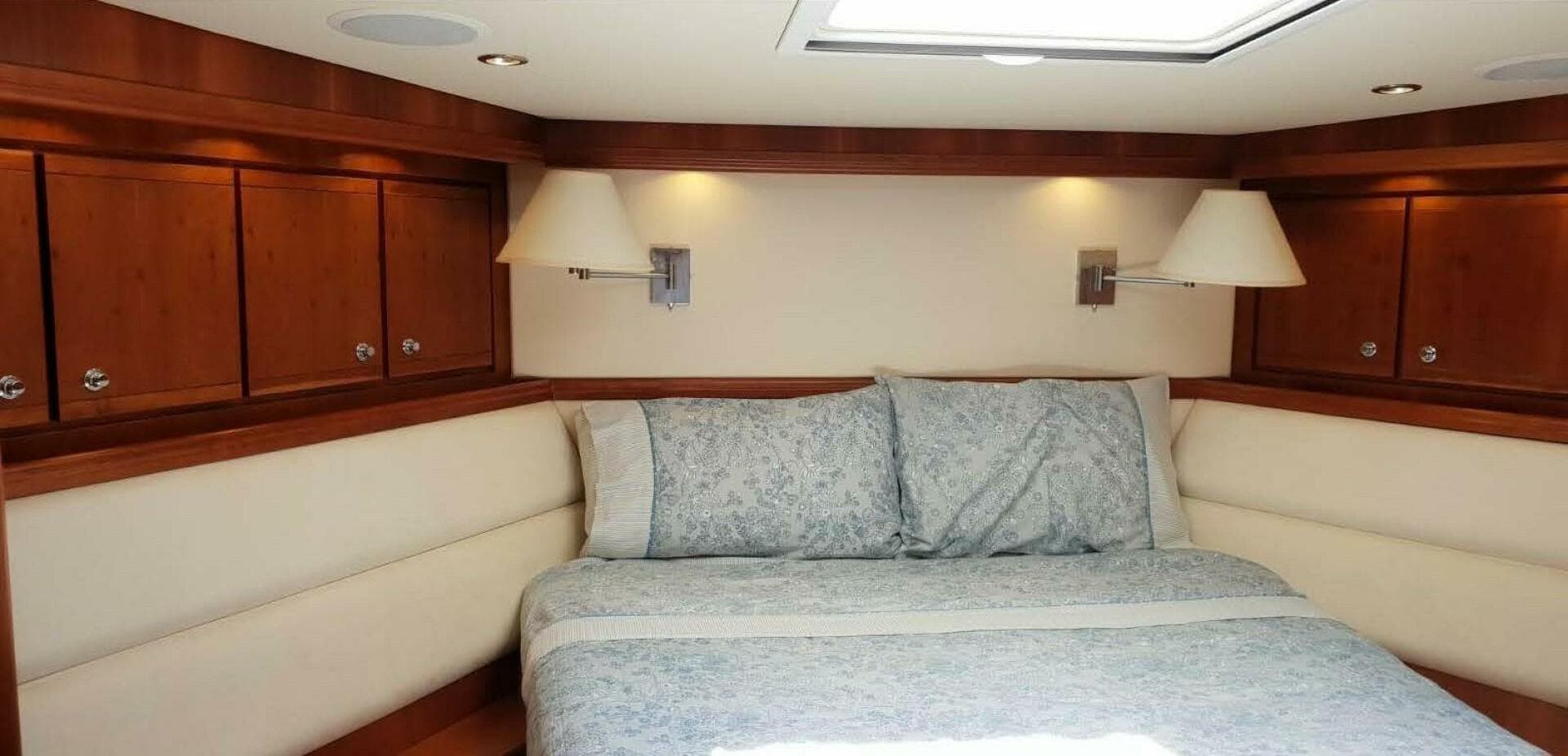 2006 Bertram Sport Fish