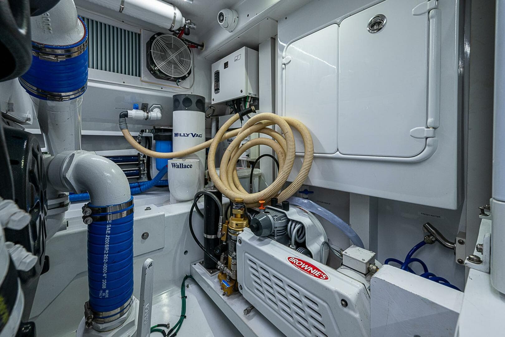 2017 F&S Cusotm Express Sportfish