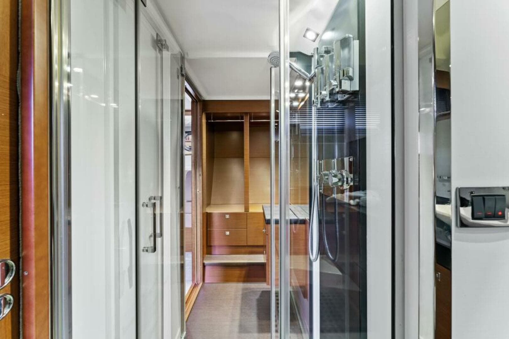 2013 Prestige 550 Flybridge Never Enough