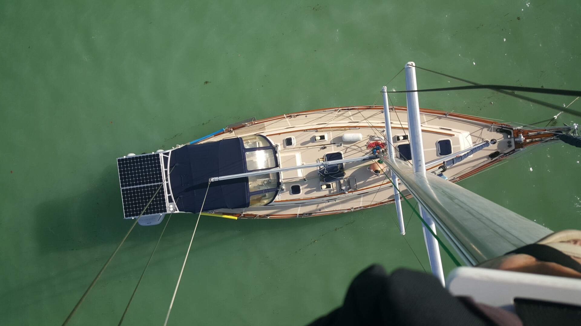 1999 Island Packet 45