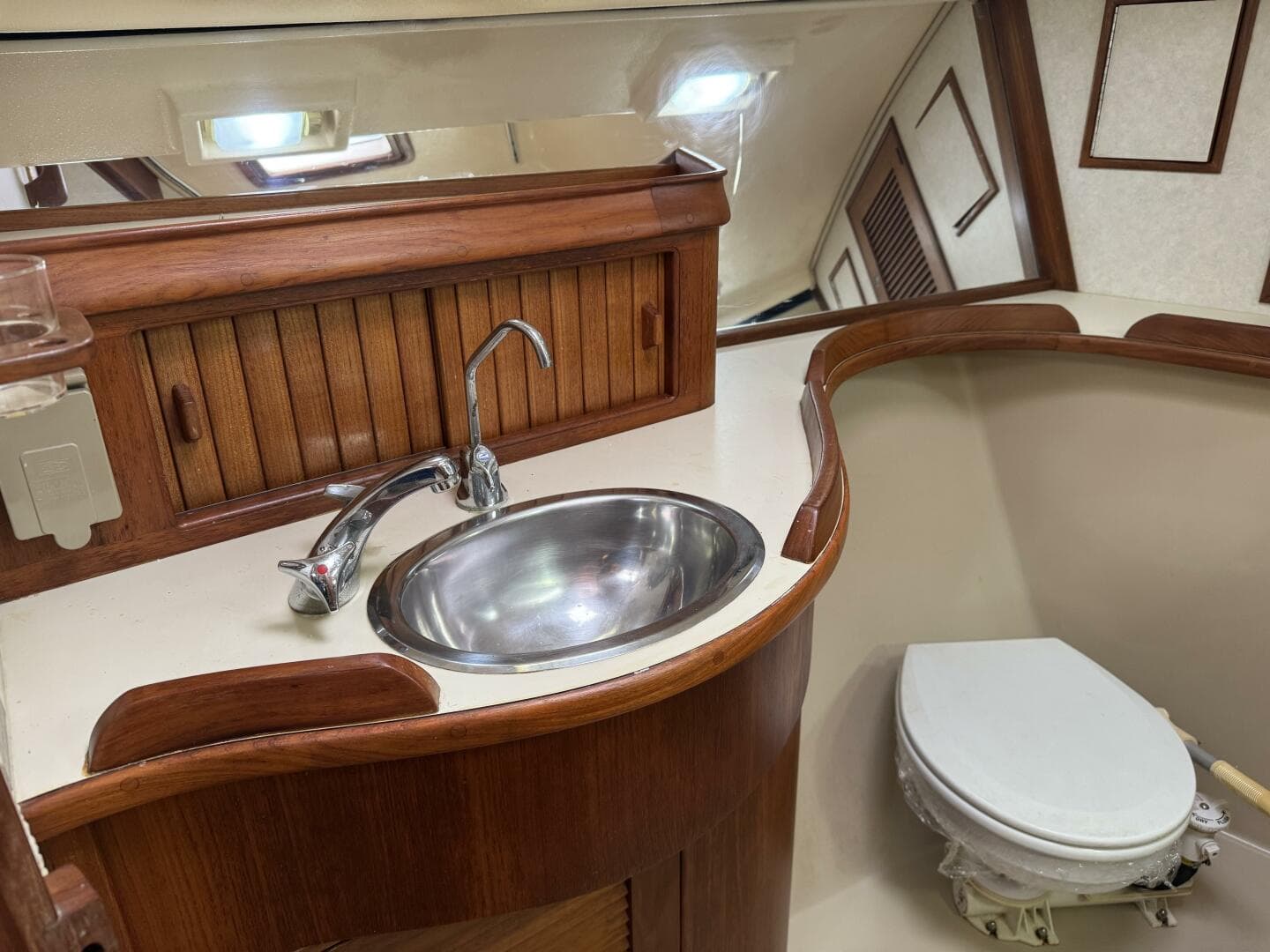 1999 Island Packet 45