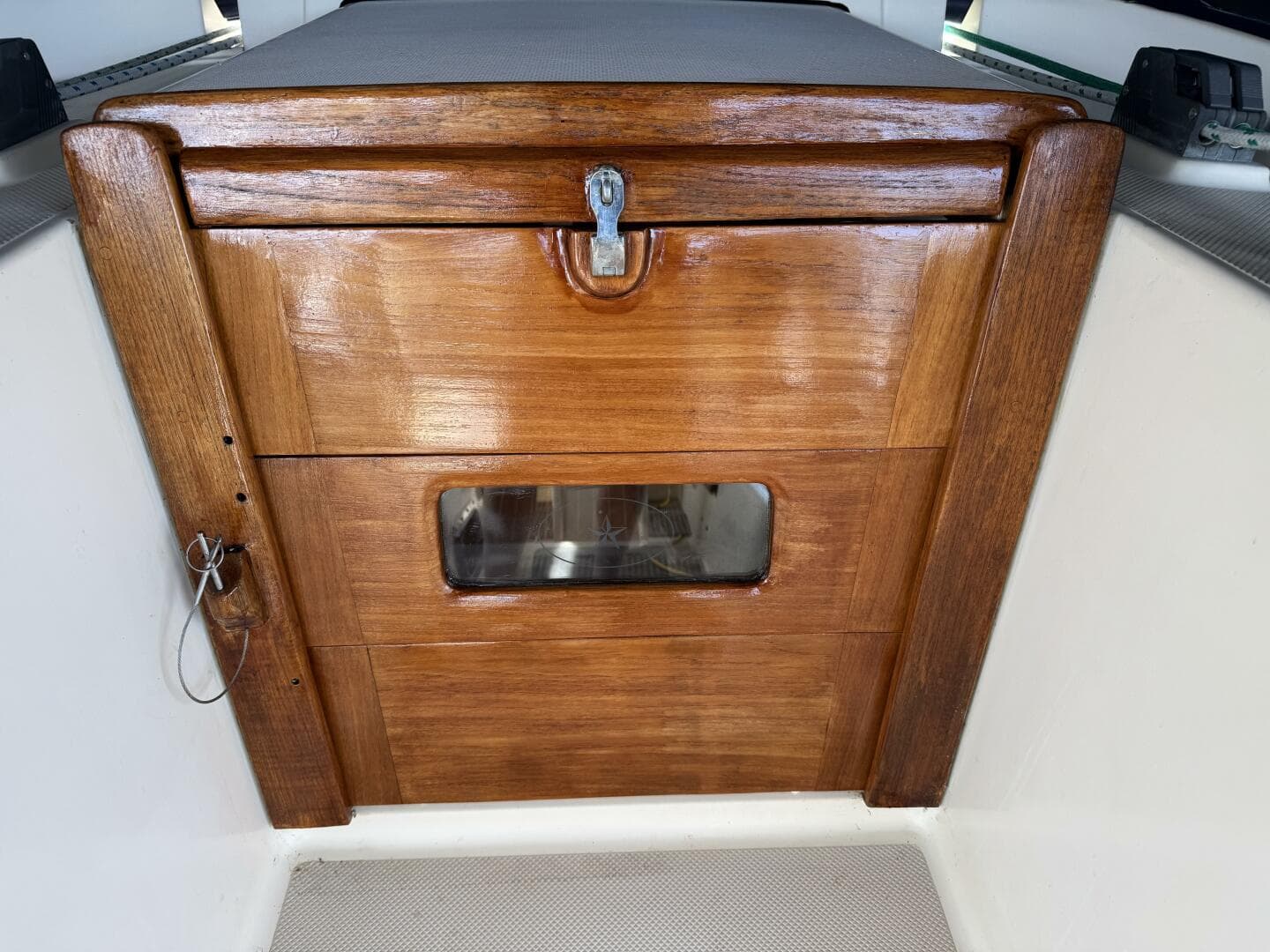 1999 Island Packet 45