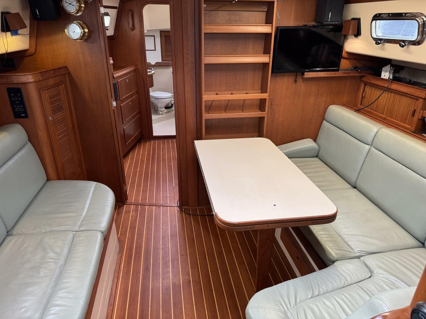 1999 Island Packet 45