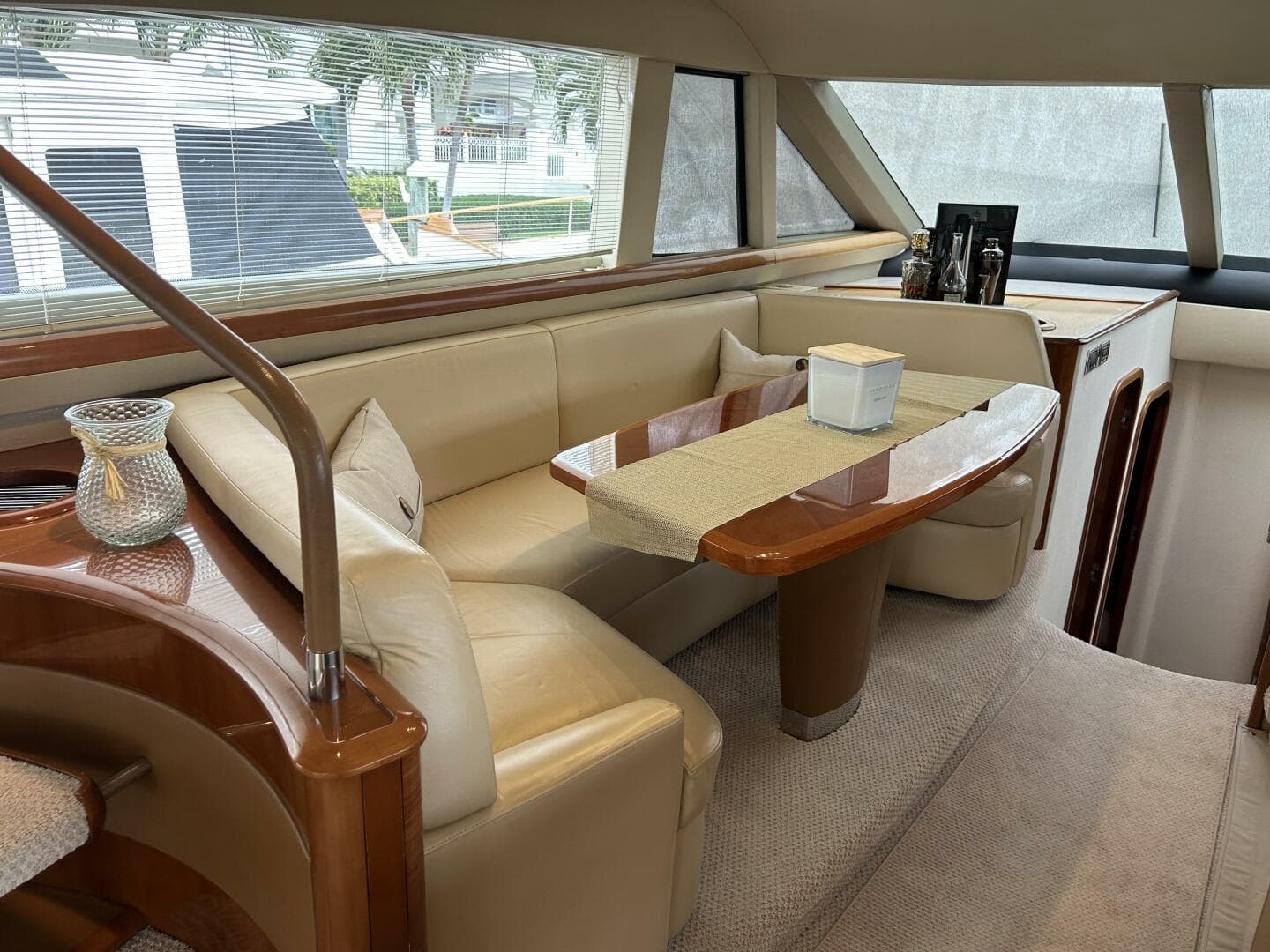 2008 Princess 67 Flybridge