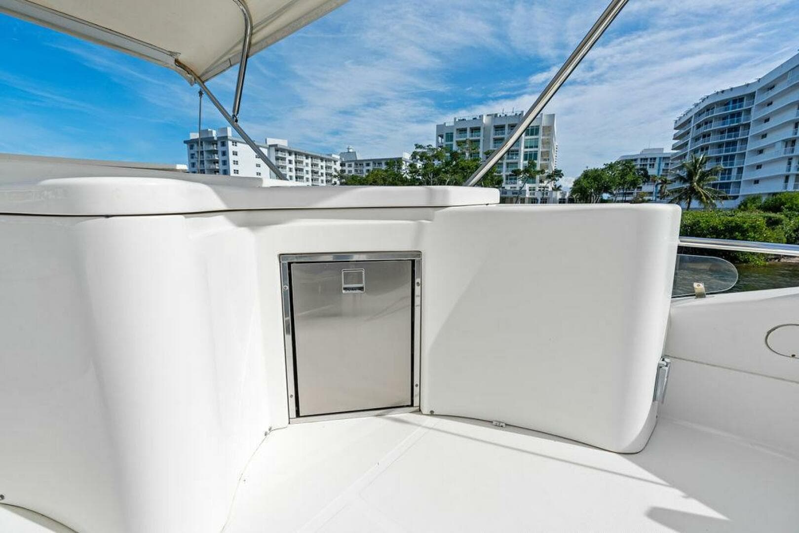 2003 Ferretti Yachts 62