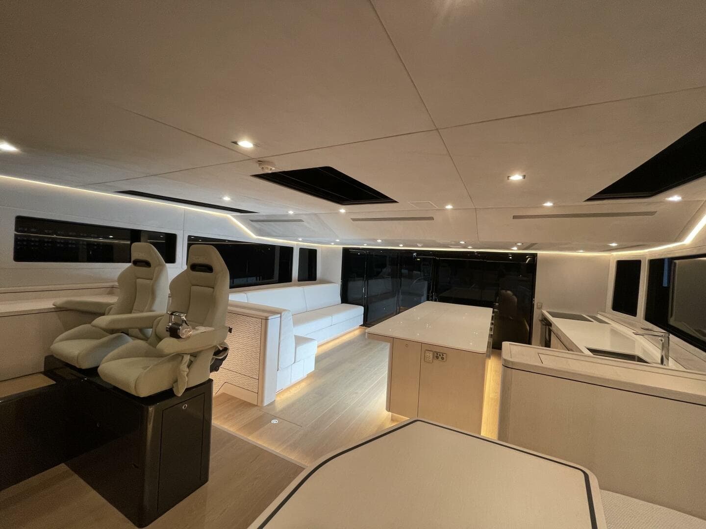 2027 McConaghy Boats MC63p Offshore