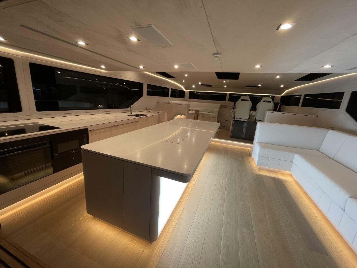 2027 McConaghy Boats MC63p Offshore