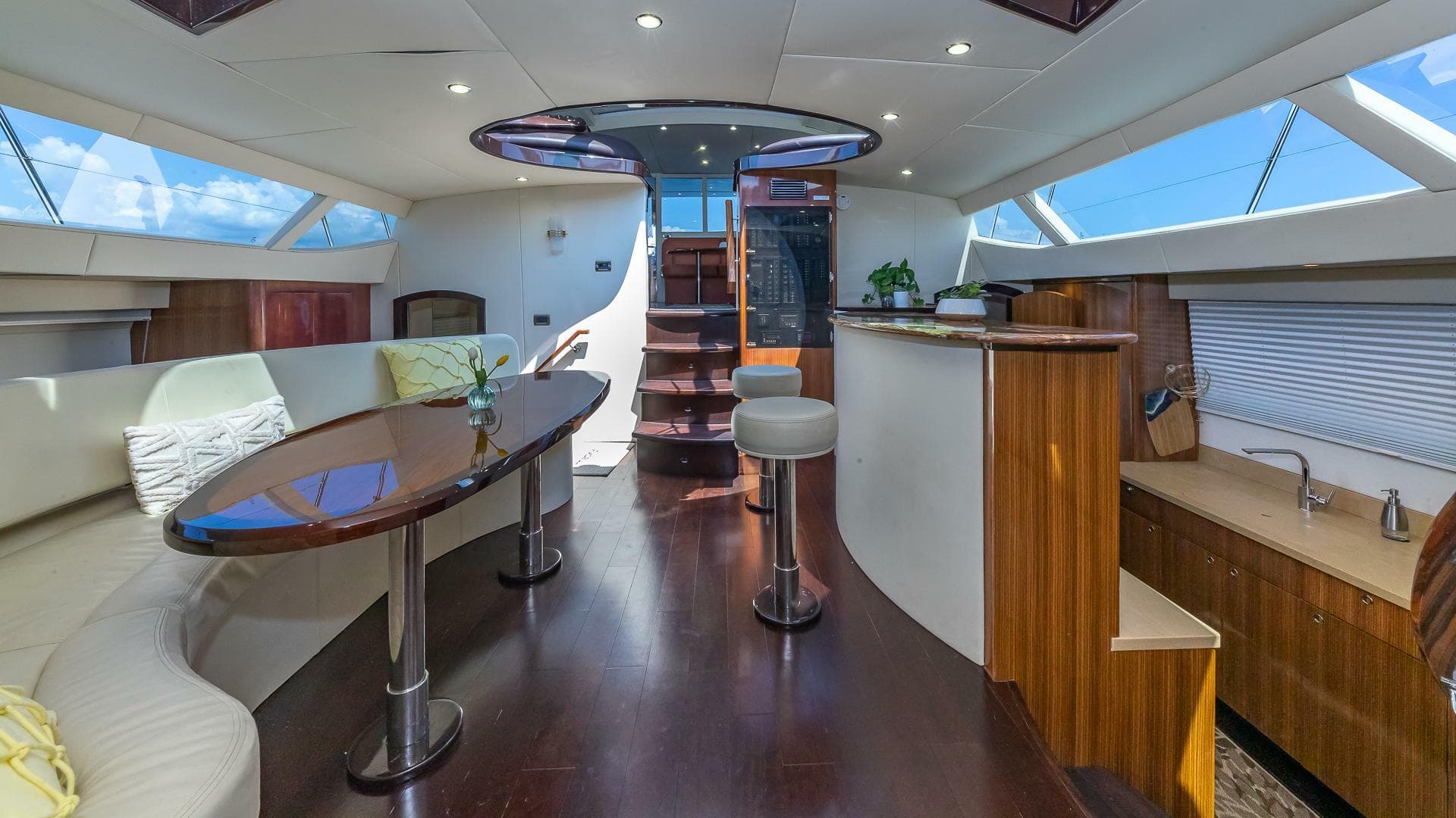 2010 Axcell Yachts 