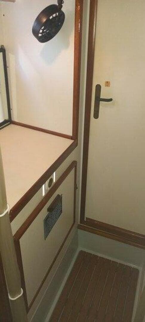 M_Aft Head Engine Access