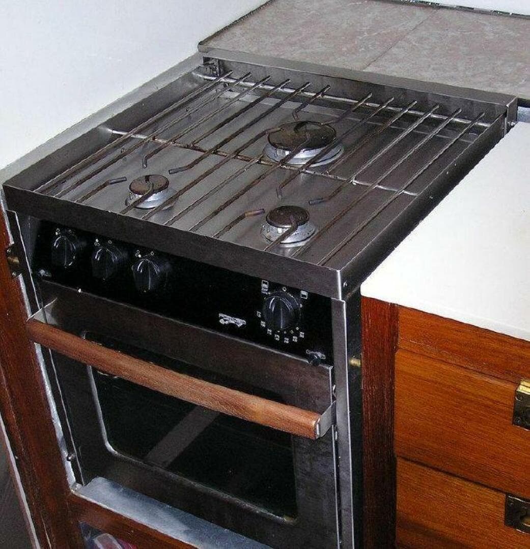 1976 Palmer Johnson 42