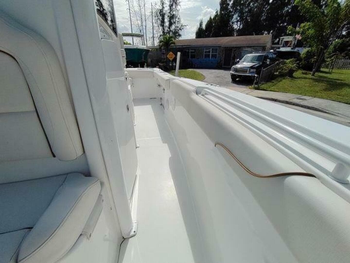 2019 Sea Hunt Gamefish 25