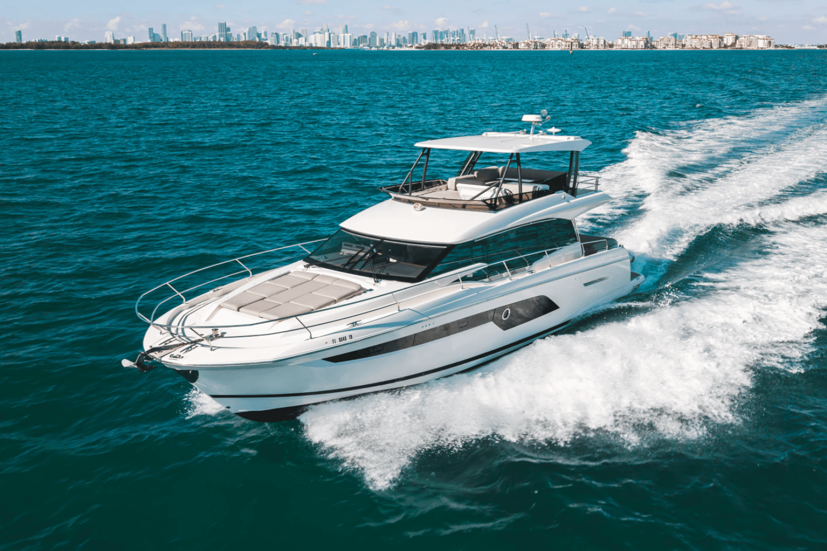 2020 Prestige 520 FLYBRIDGE