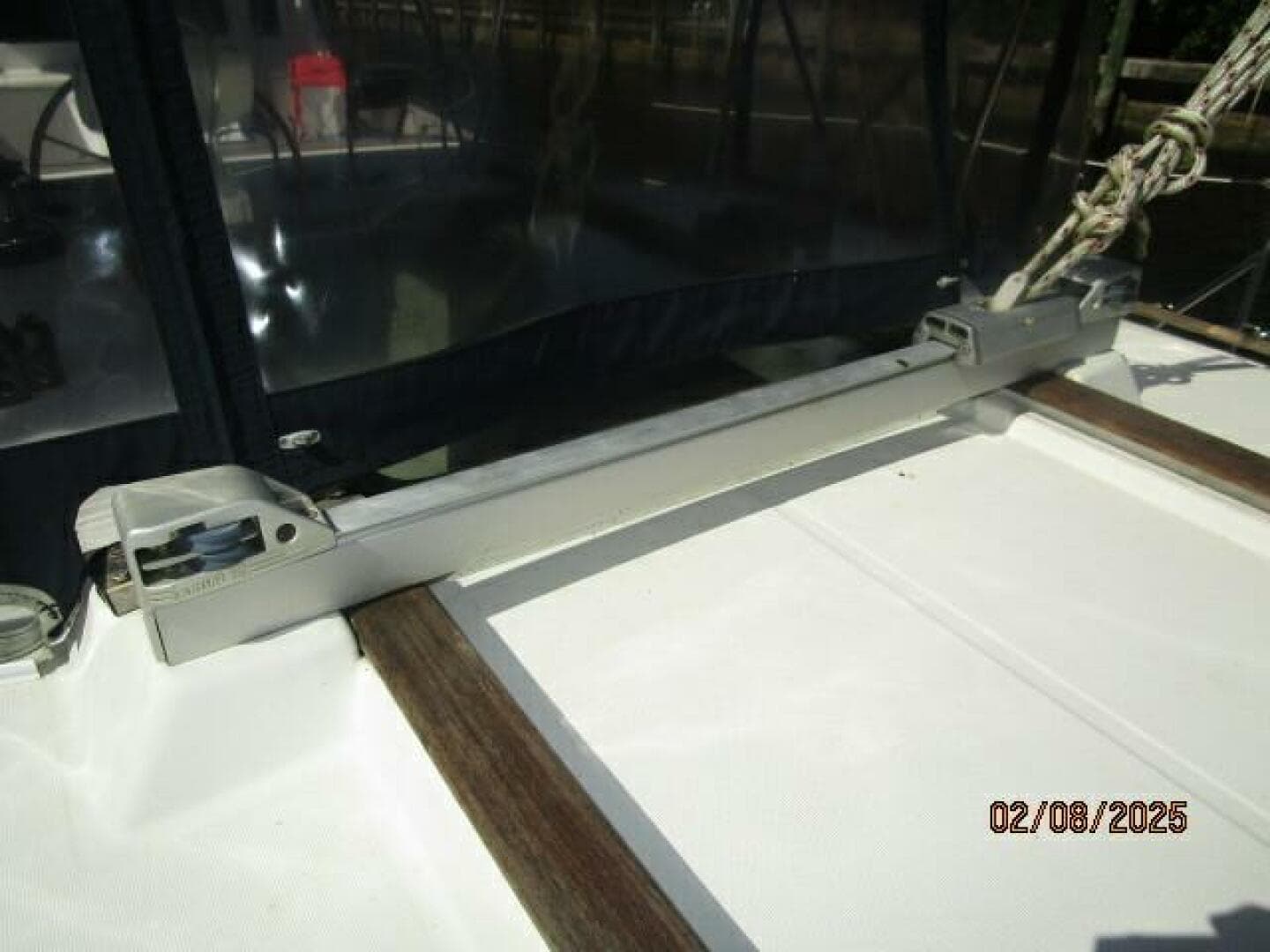 37' Jeanneau traveler