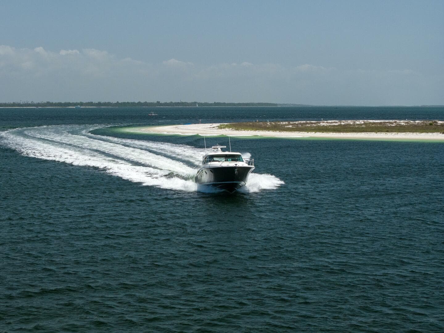 2015 Tiara Yachts 44 Coupe- SILVER LINING- Running 