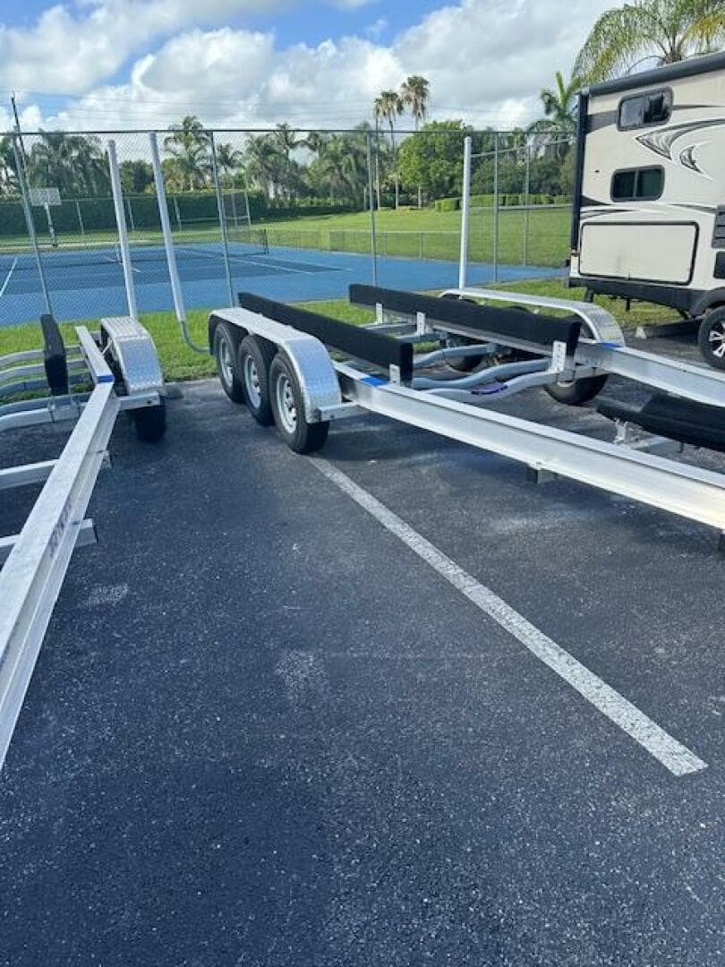 2014 Grady-White Canyon 306