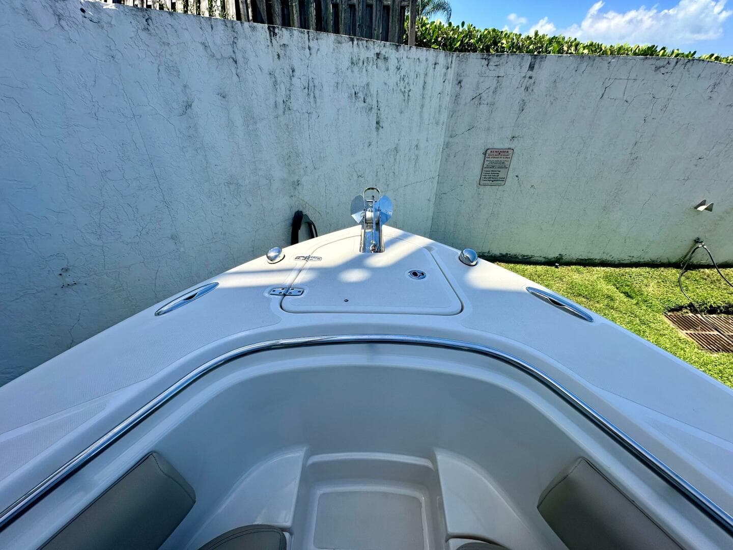 2016 Pursuit C 238 Center Console