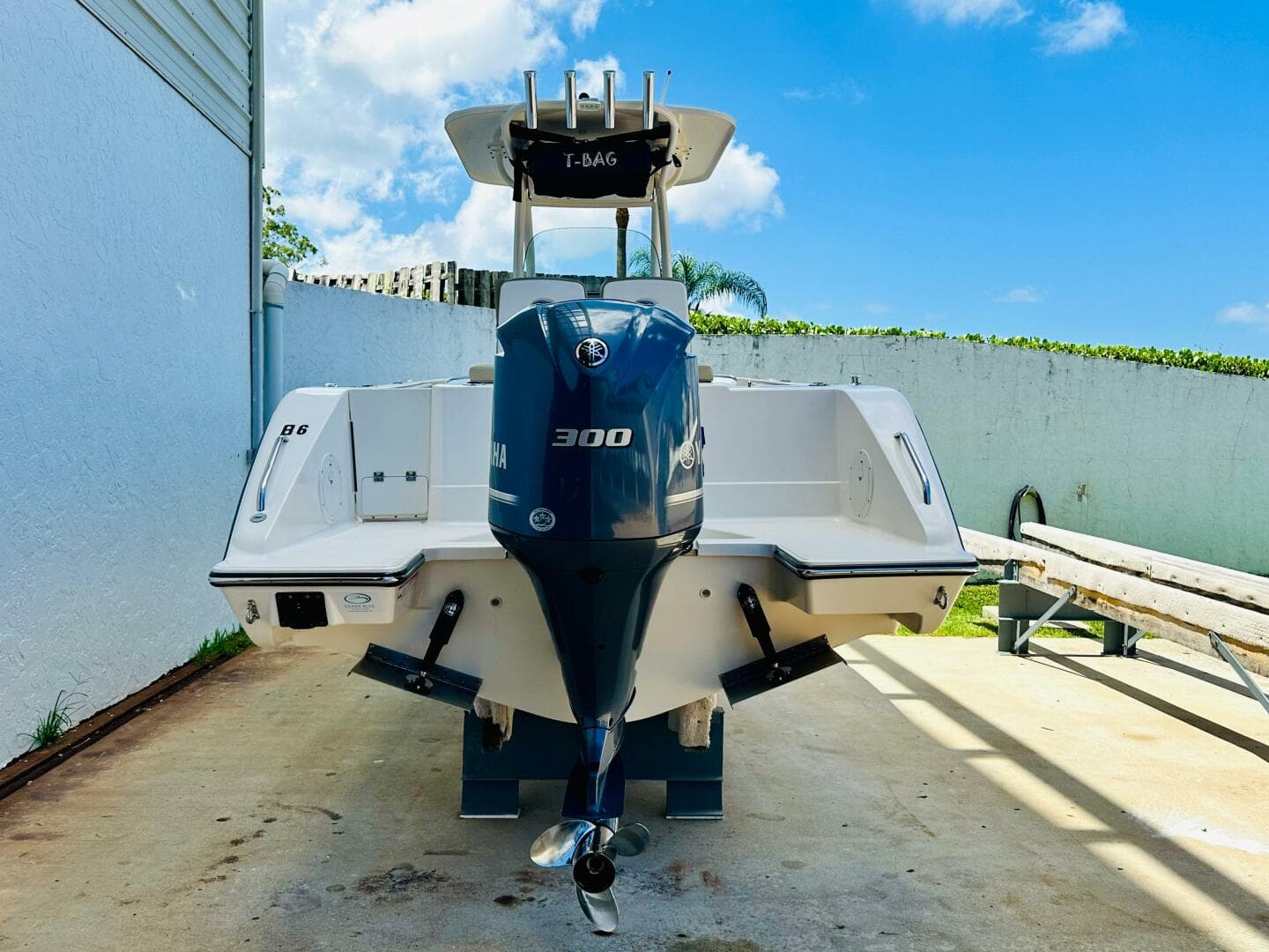 2016 Pursuit C 238 Center Console