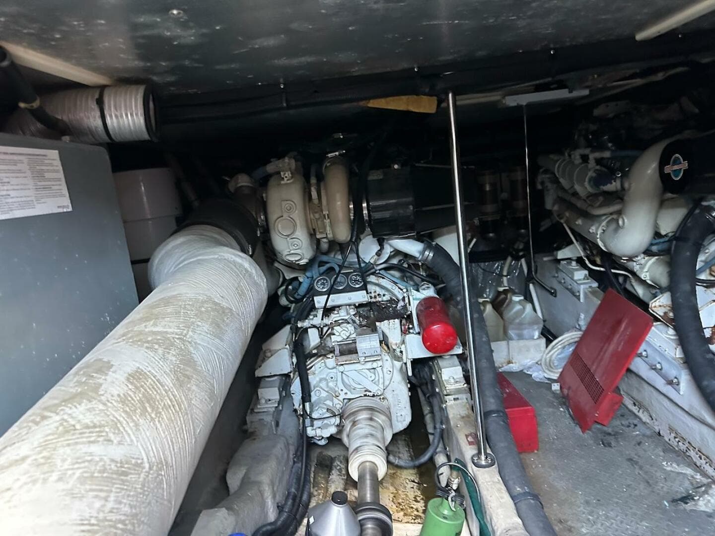 Engine room of a 1997 Sea Ray 550 Sedan Bridge yacht.