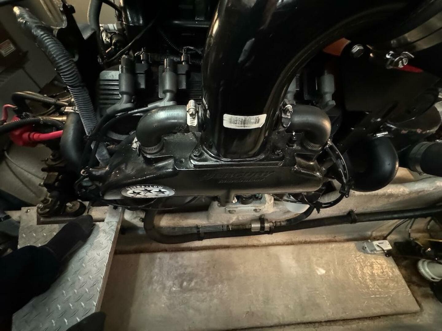 2004 Sea Ray 380 Sundancer